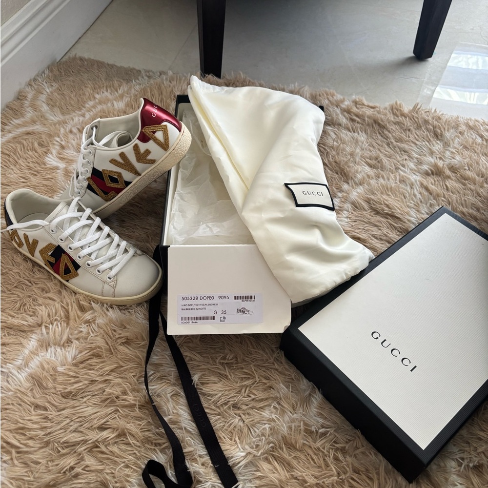 Gucci loved sneakers